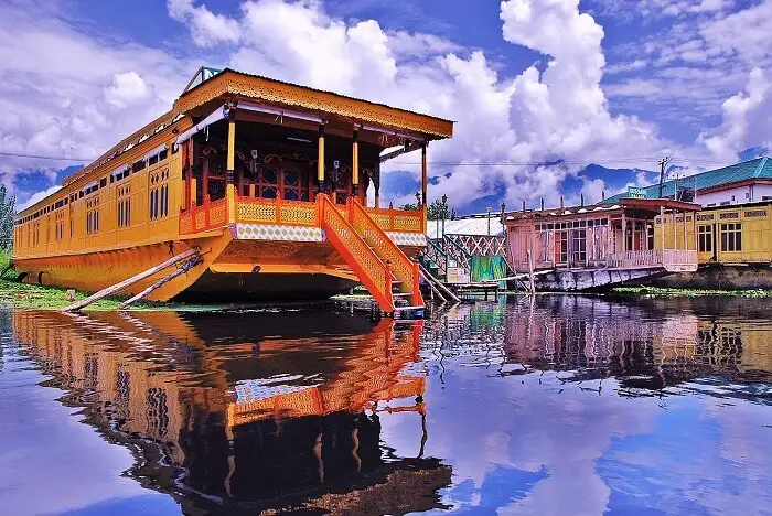 Golden Triangle Tour Srinagar With Agra Option 2