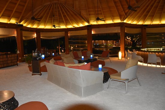 Dusit Thani Maldives